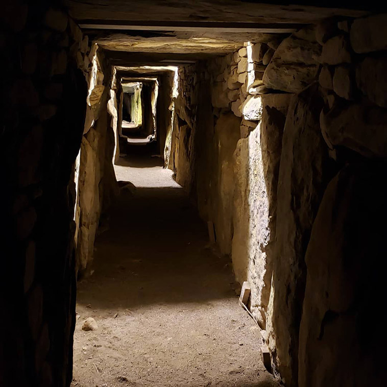 knowth underground passages