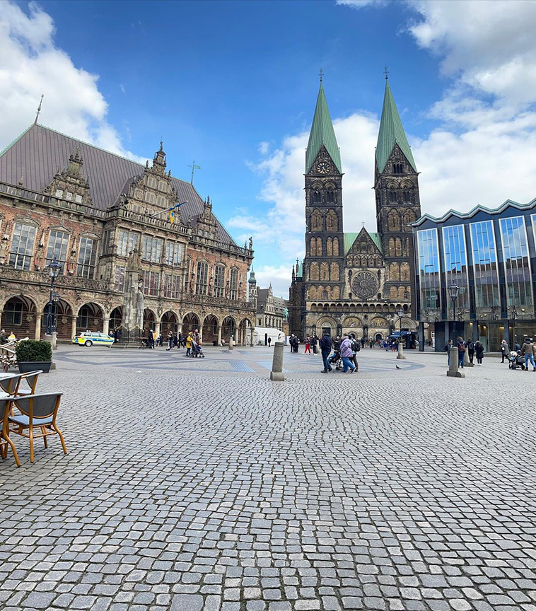 Squares Around Europe: Marktplatz Square in Bremen, Germany