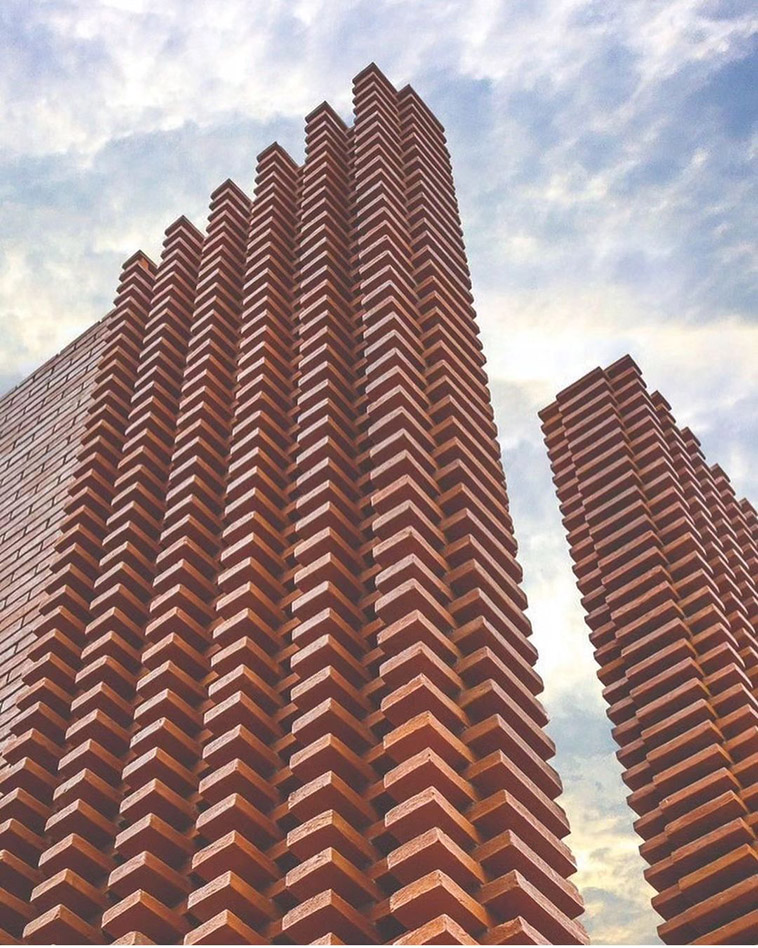 popularity of brick façade in sao paulo