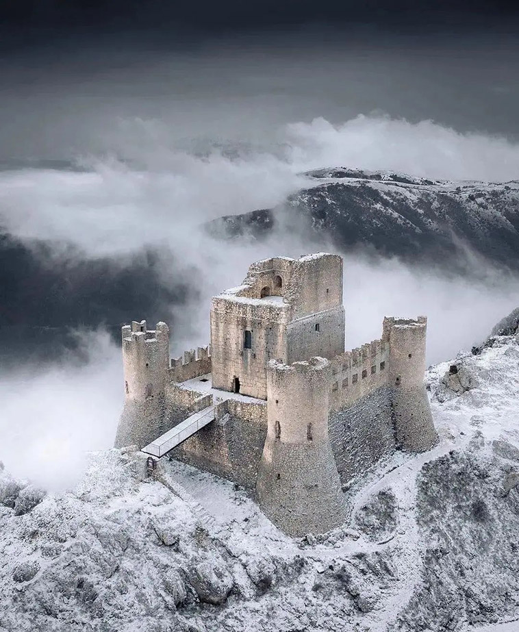 Castle of Rocca Calascio during winter