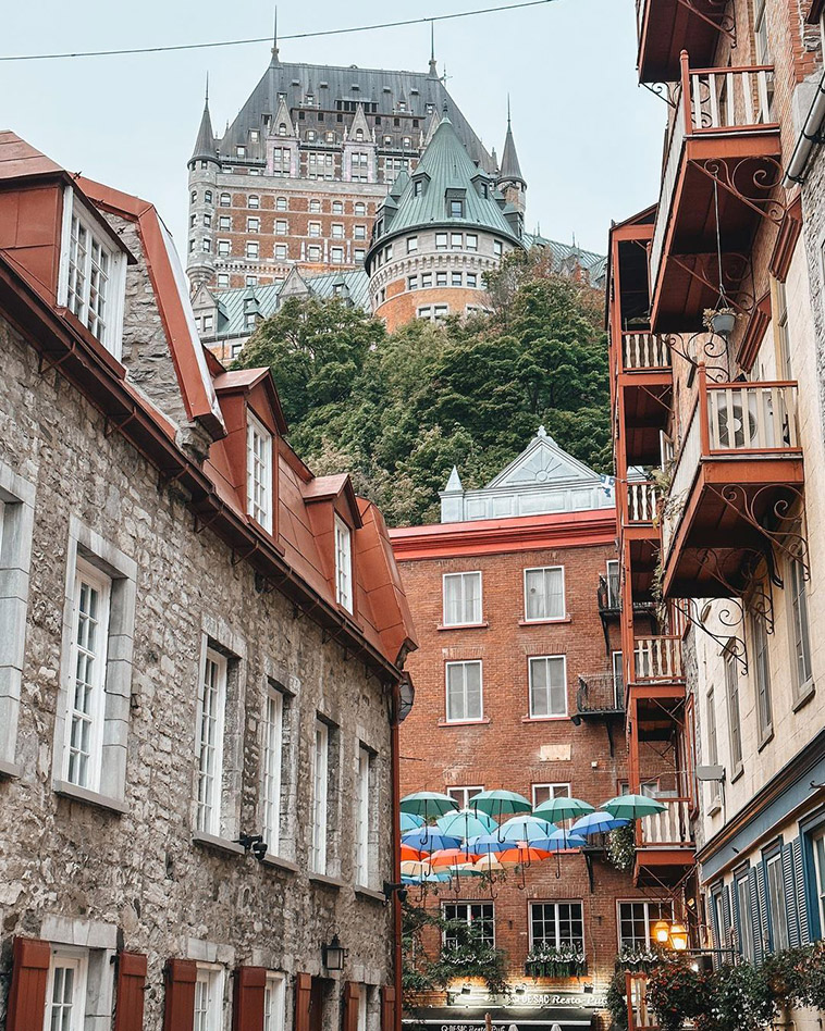 chateau frontenac on top of the houses