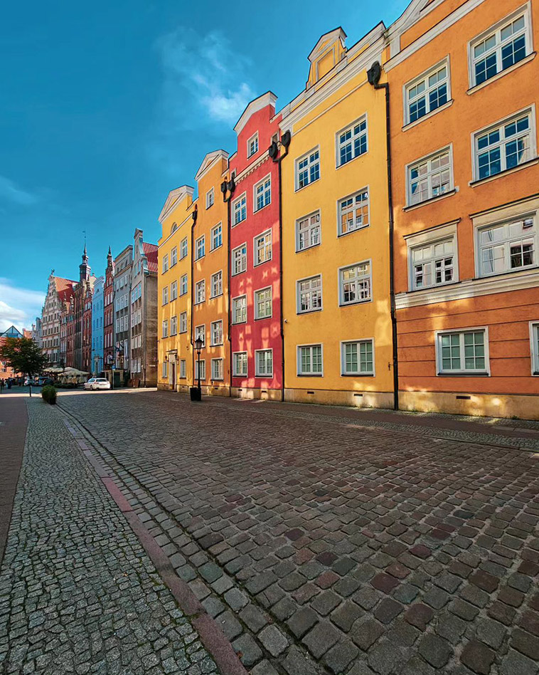 colorful streets of the city of gdansk