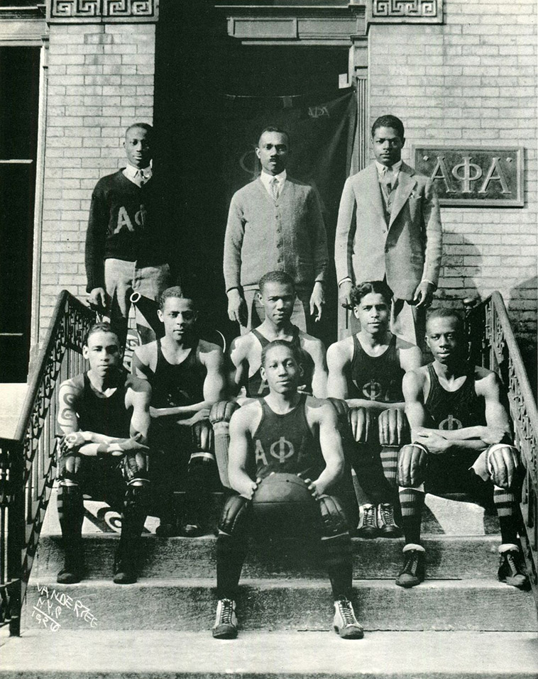basketball team of vintage harlem