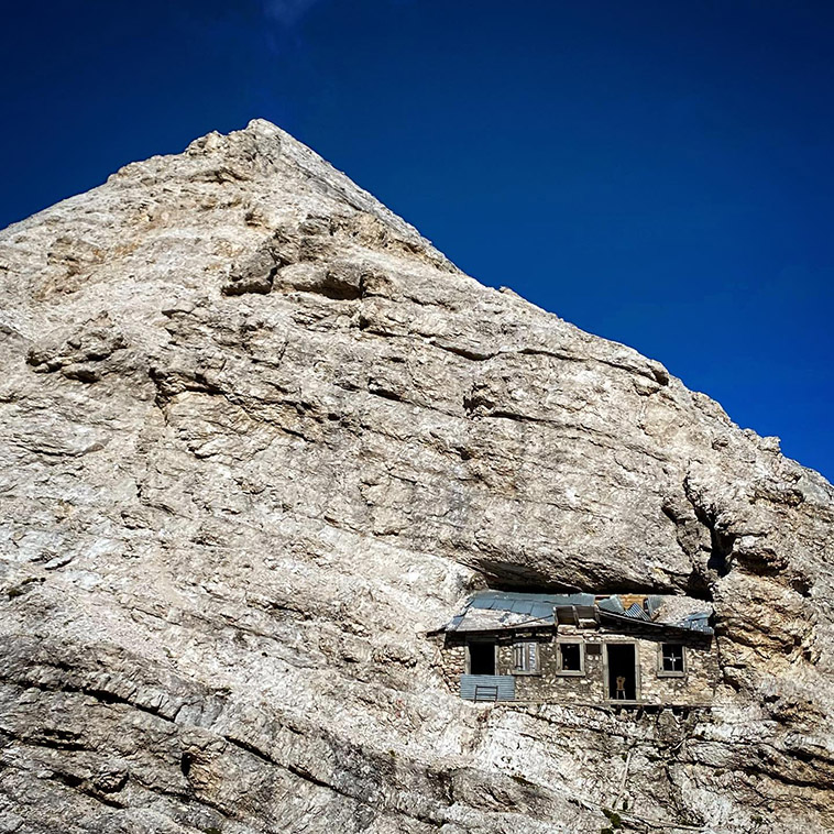 buffa di perrero: world's loneliest house