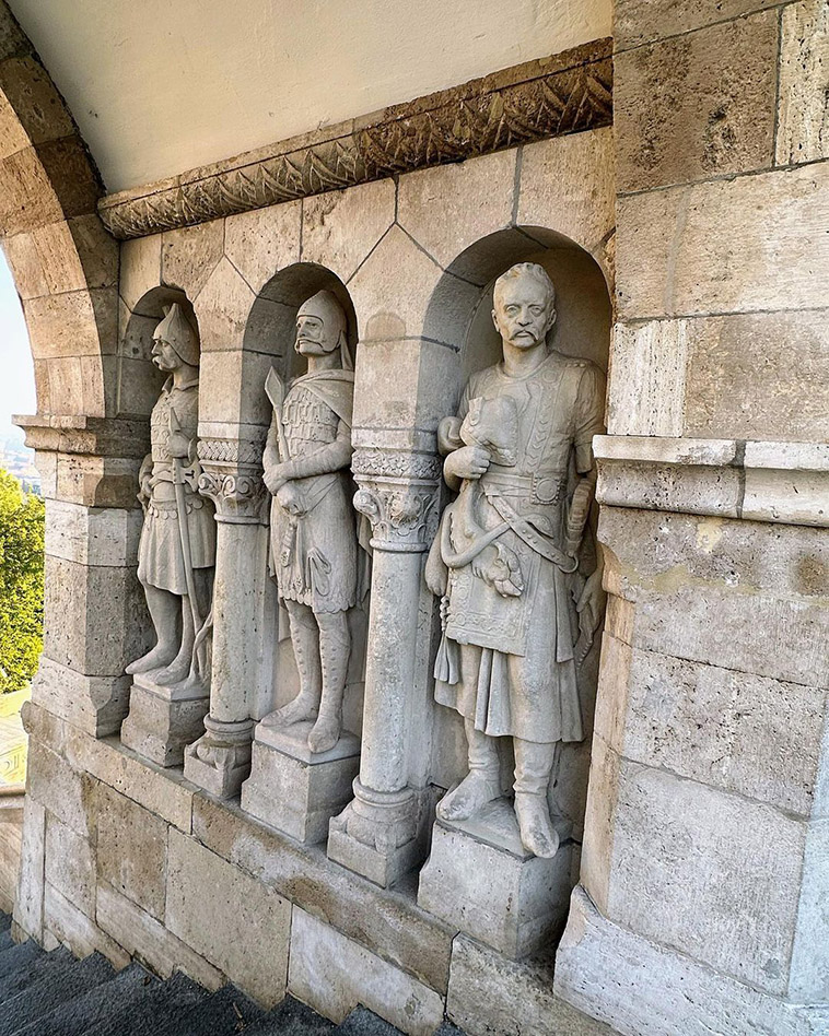 the statues inside the Fisherman's Bastion