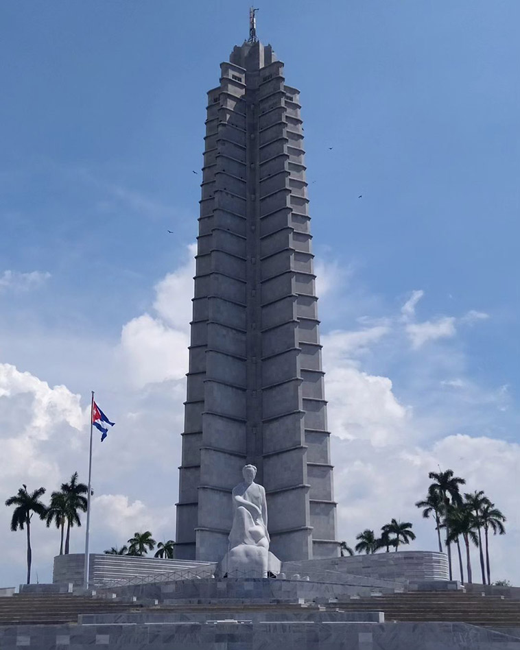 jose marti and the cuban flag at one of two tallest monuments to authors