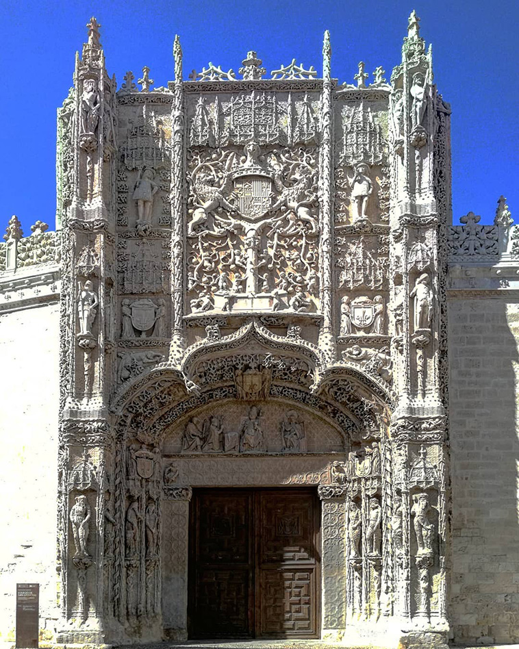 Colegio de San Gregorio in Isabelline Gothic Style