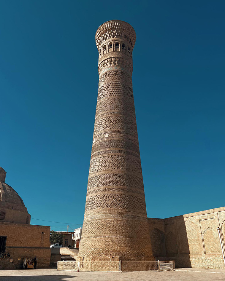 Islamic Architecture in Uzbekistan -Minorai Kalon