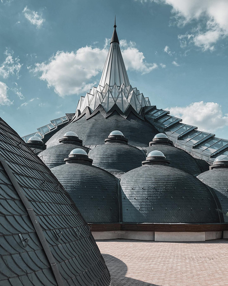 Hagymatikum: Masterpiece of Organic Architecture in Hungary