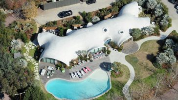 Robert-Downey-house