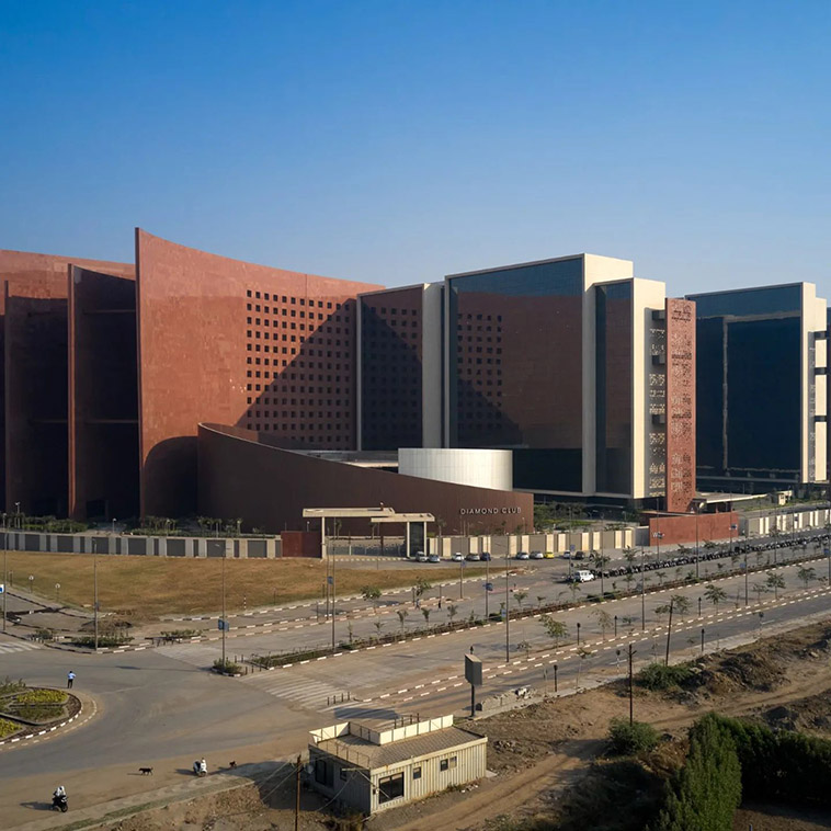 largest office building complex