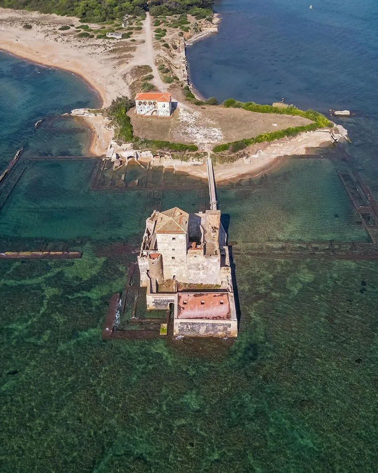 Torre Astura: Medieval Stronghold on the Shores of Italy
