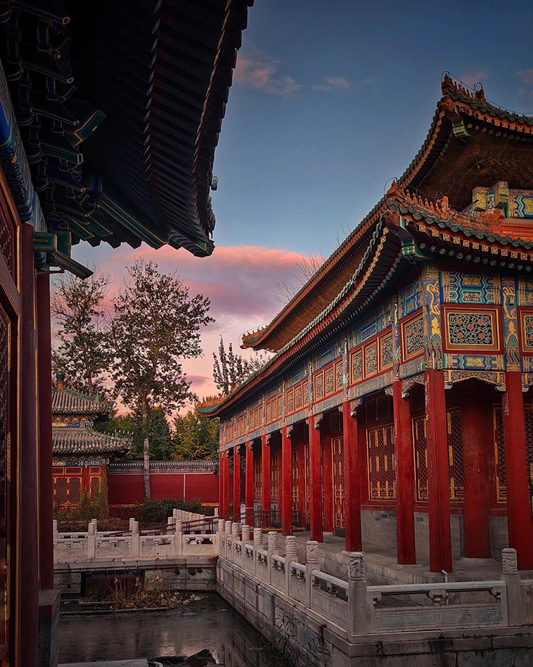 Beihai Park building