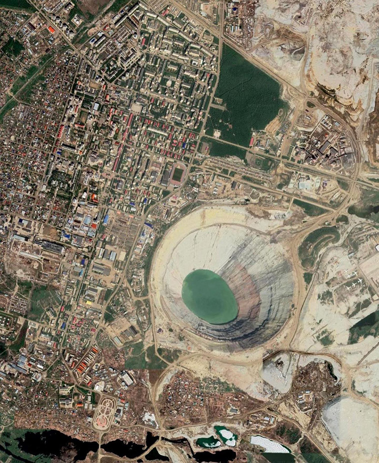 the mining gap and the town