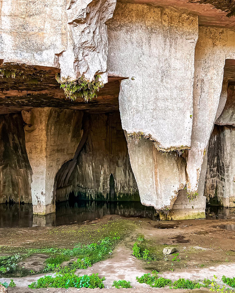 siracusa ear of dionysius cave