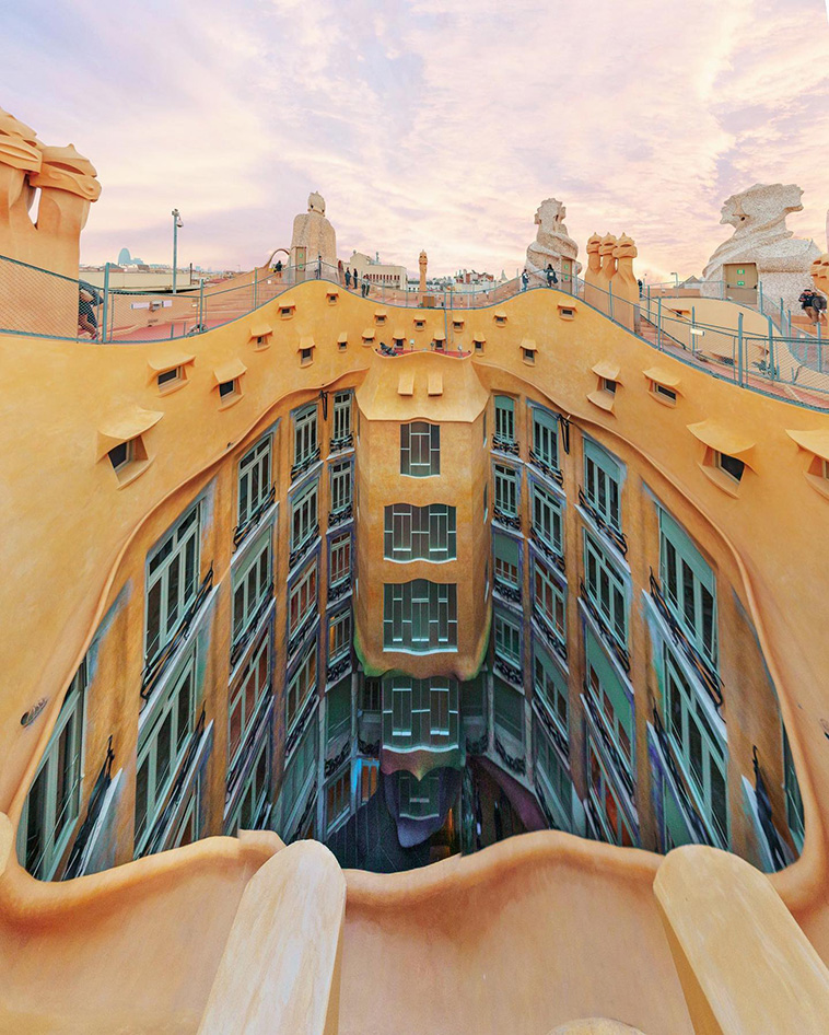 casa-mila-barcelona-antoni-gaudi
