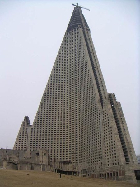 Creepiest Places on Earth_09
