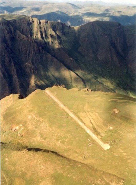 Mate-Kane-Air-Strip